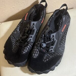 Men’s barefoot water shoes, size 46  Size 12